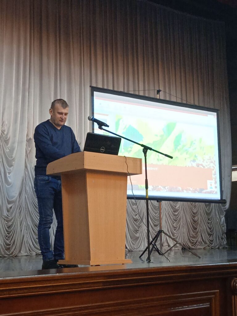 IMG-810ada536fae6b85568200ef923f8e35-V